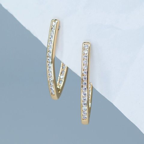 Серьги из медицинского золота 18К с белыми фианитами Алмазные стрелки - DGS, 31х3 мм, 4.1 г, арт. 1181 1181К фото