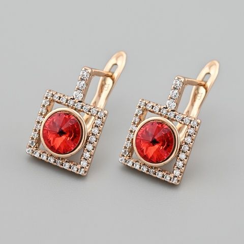 Серьги с кристаллами Swarovski 83128 размер 15х10 мм цвет красный вес 3.6 г позолота 18К 83128Кчерв фото